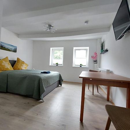 Hotel 24 Bilstein Εξωτερικό φωτογραφία